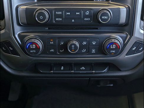 Used 2015 Chevrolet Silverado 1500 LT w/ LT Convenience Package AWD/4WD image 32