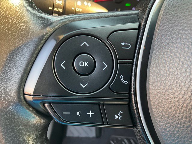 Used 2019 Toyota RAV4 XLE Premium FWD image 10