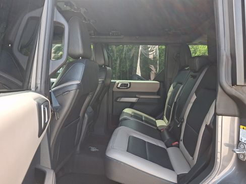 Used 2021 Ford Bronco Wildtrak AWD/4WD image 11