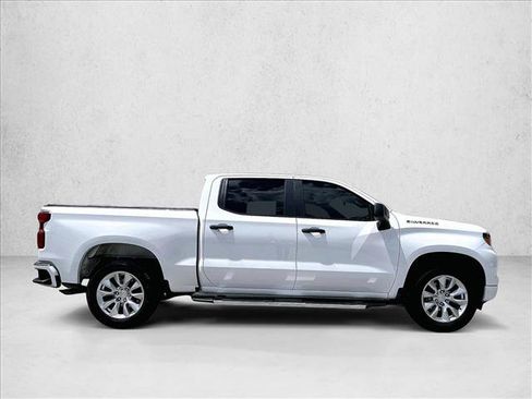 Used 2025 Chevrolet Silverado 1500 Custom RWD image 5
