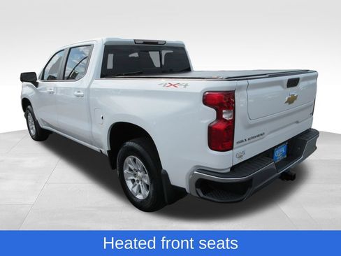 Certified 2021 Chevrolet Silverado 1500 LT w/ Convenience Package II AWD/4WD image 3