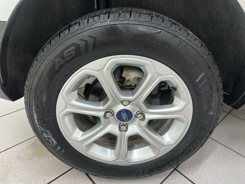 Used 2020 Ford EcoSport SE image 14