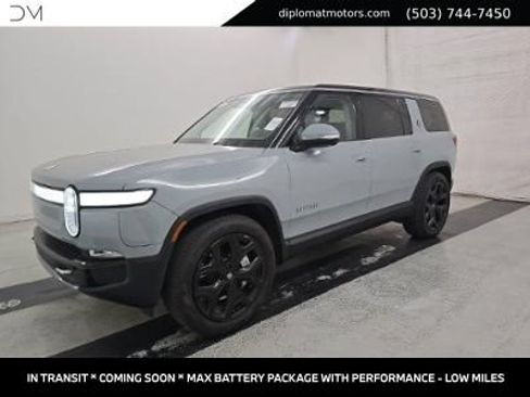 Used 2024 Rivian R1S Adventure AWD/4WD image 1