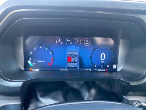 Used 2025 Ford F150 Lariat w/ Equipment Group 502A High image 16