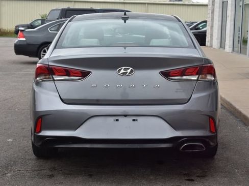 Used 2019 Hyundai Sonata SEL w/ Tech Package 02 FWD image 9