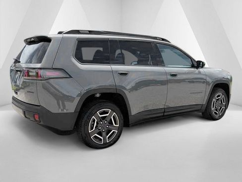 New 2026 Jeep Cherokee Laredo AWD/4WD image 7