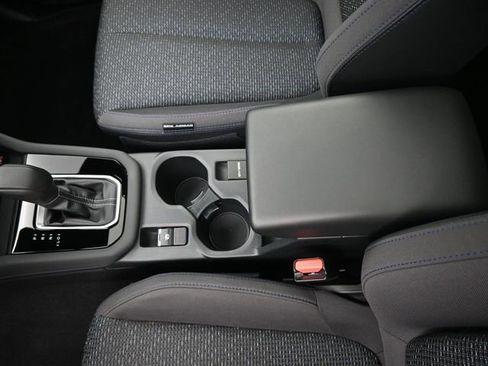 Used 2025 Subaru Forester Premium w/ Convenience Package #1 image 32