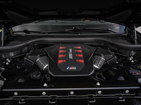 Used 2026 BMW X5 M Competition w/ Executive Package AWD/4WD image 8