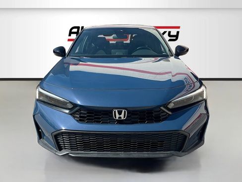 Used 2025 Honda Civic Sport image 2