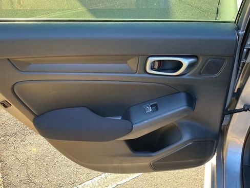 Used 2024 Honda Civic Sport image 8