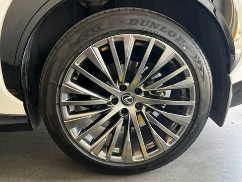 Used 2024 Lexus RZ 300e Premium w/ Accessory Package (Z1) FWD image 10