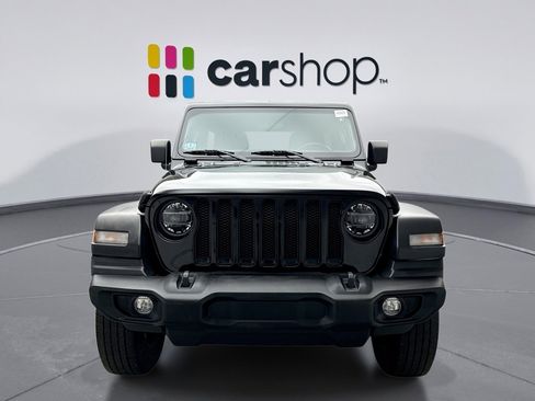 Used 2022 Jeep Wrangler Unlimited Sport AWD/4WD image 8