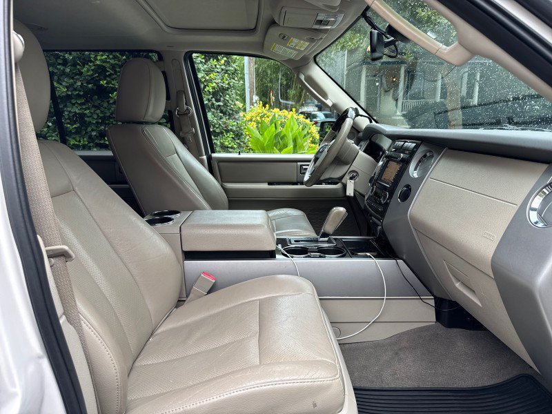 Used 2012 Ford Expedition EL Limited AWD/4WD image 26