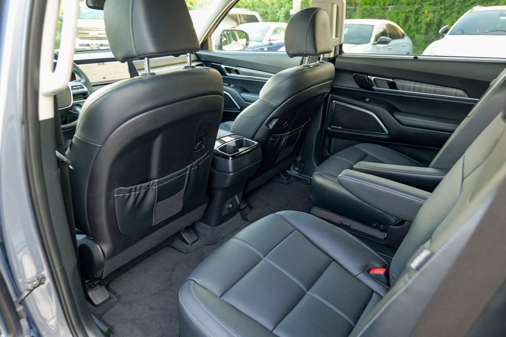 Used 2023 Kia Telluride SX AWD/4WD image 26