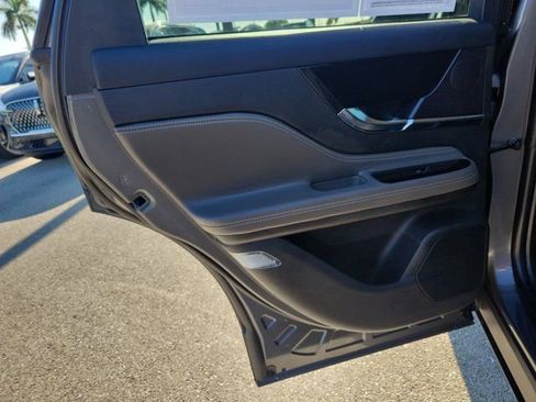 Certified 2024 Lincoln Corsair AWD w/ Rear Removable Package Tray image 14