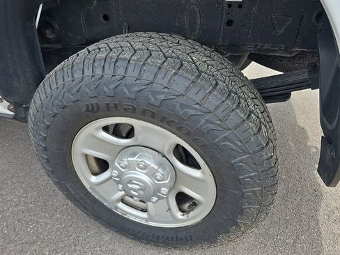 Used 2022 RAM 3500 Tradesman image 21