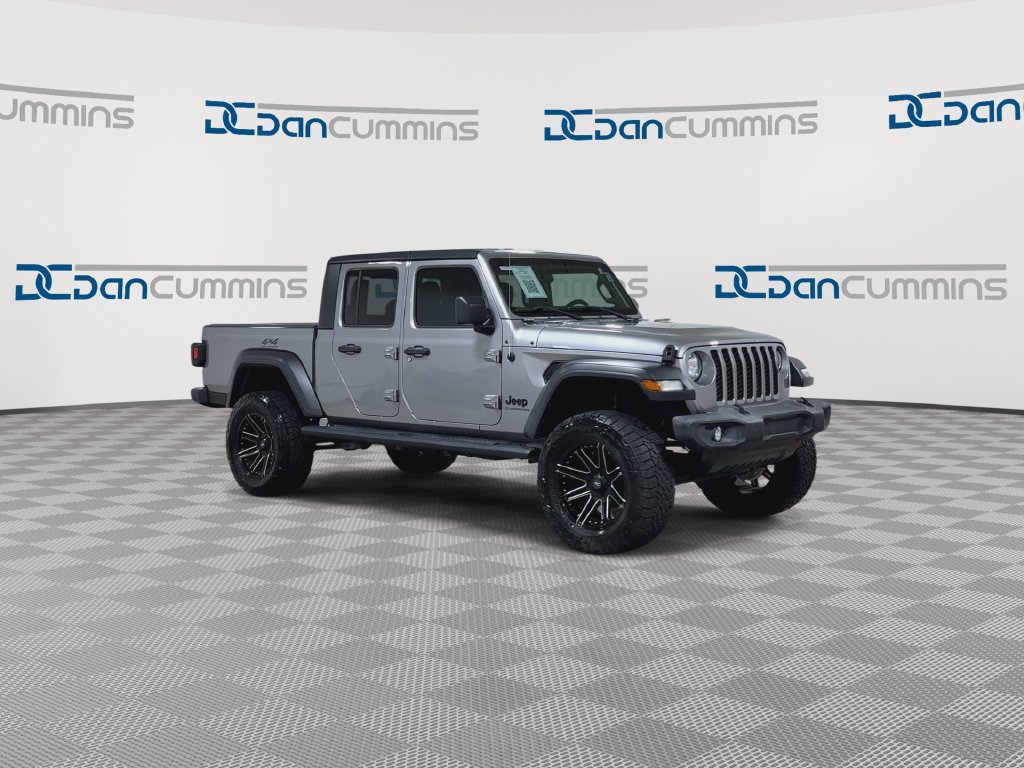 Used 2020 Jeep Gladiator Sport w/ Quick Order Package 24S AWD/4WD image 3
