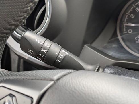 Used 2021 Toyota Tacoma TRD Off-Road w/ Technology Package image 15