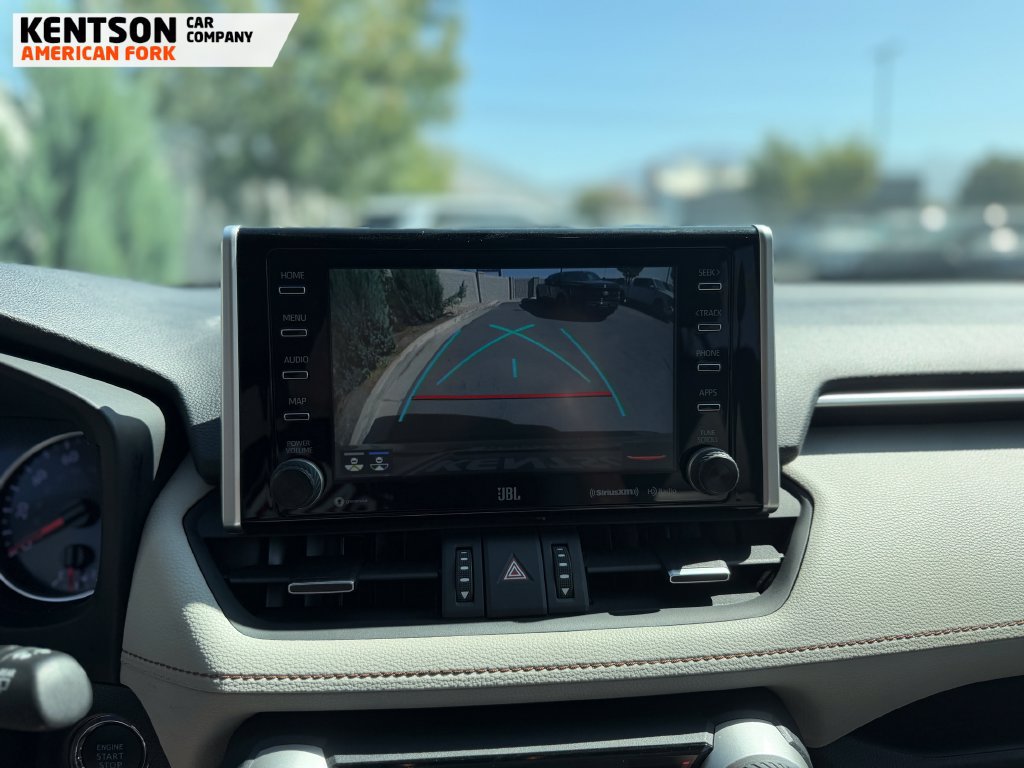 Used 2019 Toyota RAV4 XLE Premium w/ Cold Weather Package AWD/4WD image 27