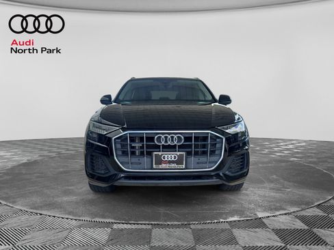 Used 2023 Audi Q8 Premium AWD/4WD image 8