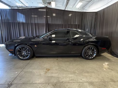 Used 2020 Dodge Challenger R/T Scat Pack RWD image 2