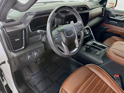 Used 2024 GMC Sierra 1500 Denali Ultimate image 22