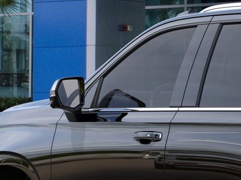 New 2025 Chevrolet Tahoe Premier w/ Sun And Tow Package image 11