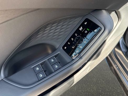 New 2026 Audi A6 Premium Plus AWD/4WD image 17