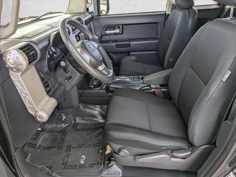 Used 2008 Toyota FJ Cruiser 4WD image 14