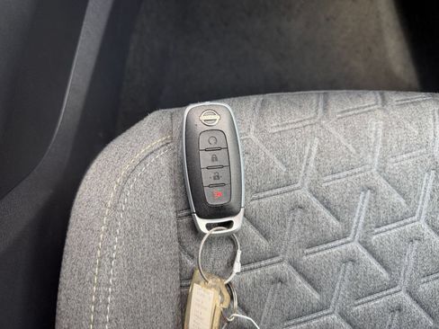 Used 2026 Nissan Kicks SV w/ Cold Weather Package FWD image 18
