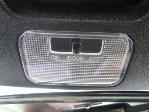 Used 2010 MAZDA MX-5 Miata Sport image 36