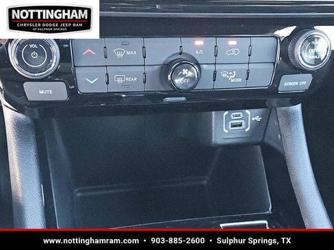 New 2026 Jeep Compass Latitude AWD/4WD image 11