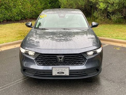 Used 2024 Honda Accord EX image 2