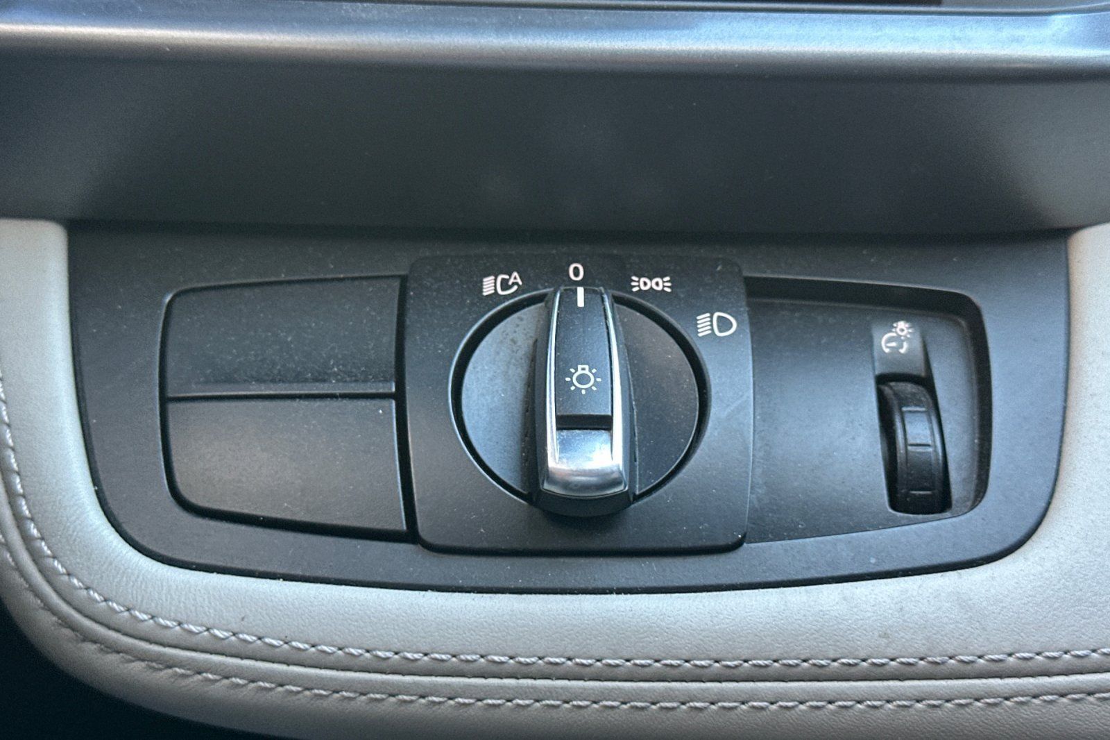Used 2015 BMW i8 AWD/4WD image 39