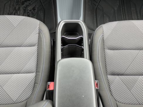 New 2027 Chevrolet Bolt LT w/ Comfort Package FWD image 6
