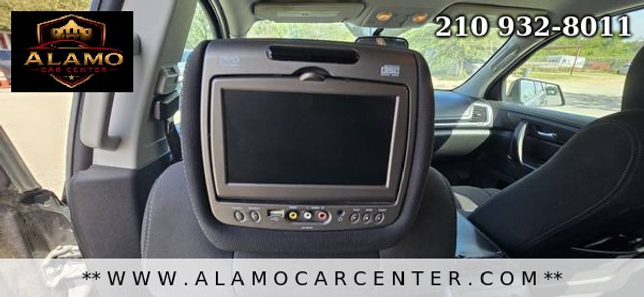Used 2015 GMC Acadia SLE FWD image 33