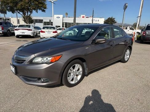 Used 2014 Acura ILX Hybrid w/ Technology Package FWD image 3