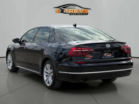 Used 2019 Volkswagen Passat 2.0T Wolfsburg w/ Wheels & Sunroof Package image 5
