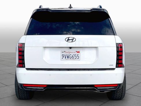 Used 2026 Hyundai Palisade Calligraphy AWD/4WD image 4