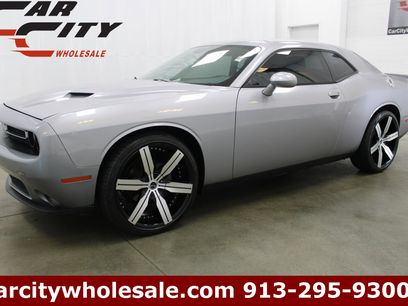 Used 2015 Dodge Challenger SXT