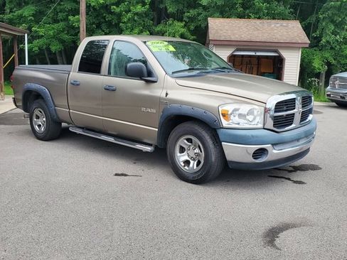 Used 2008 Dodge Ram 1500 Truck ST image 8