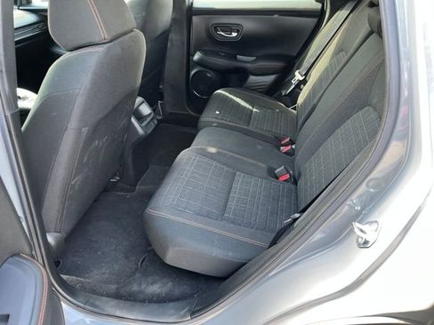 Used 2024 Honda HR-V Sport image 3