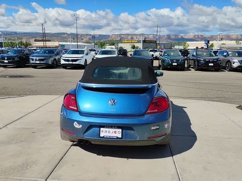 Used 2016 Volkswagen Beetle 1.8T S FWD image 6