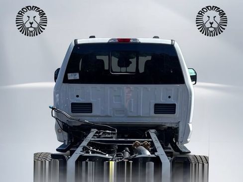 New 2026 Ford F350 XL w/ XL Chrome Package AWD/4WD image 7