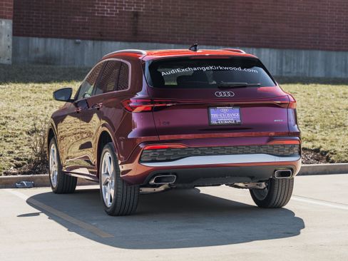 Certified 2025 Audi Q5 Premium Plus w/ Premium Plus image 5