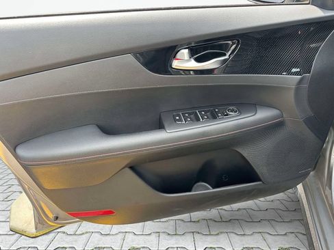 Certified 2023 Kia Forte GT w/ GT2 Package FWD image 19