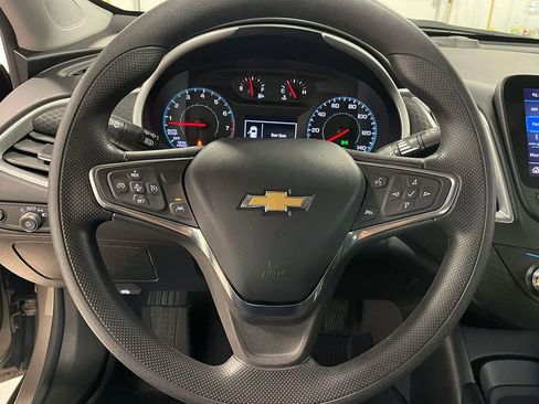 Used 2024 Chevrolet Malibu LS image 27