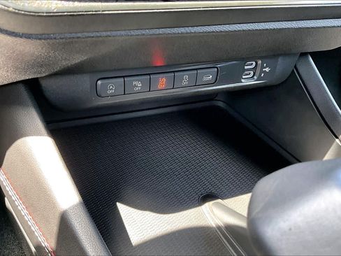 Used 2026 Dodge Charger Scat Pack AWD/4WD image 32