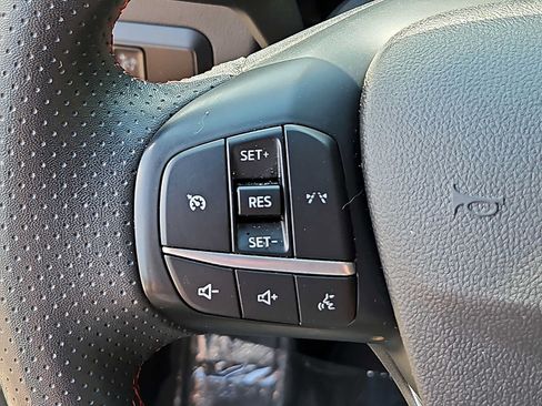 Used 2025 Ford Escape ST-Line AWD/4WD image 21