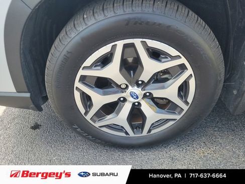 Used 2020 Subaru Forester Premium image 20